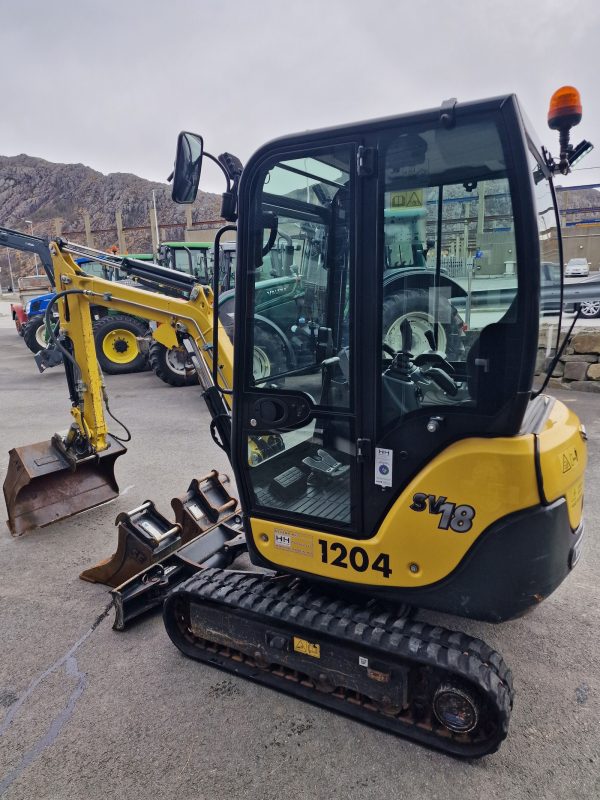Yanmar SV18 (2 tonnes) agri-tract