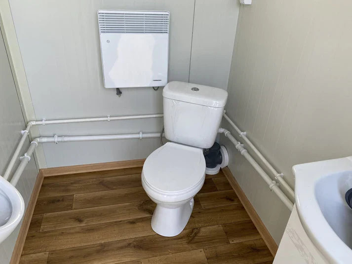 Conteneur sanitaire double avec réservoir à déchets blanc, 3 x 2 mètres agri-tract