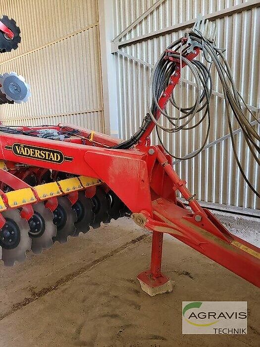 Carrier XL 925 agri-tract