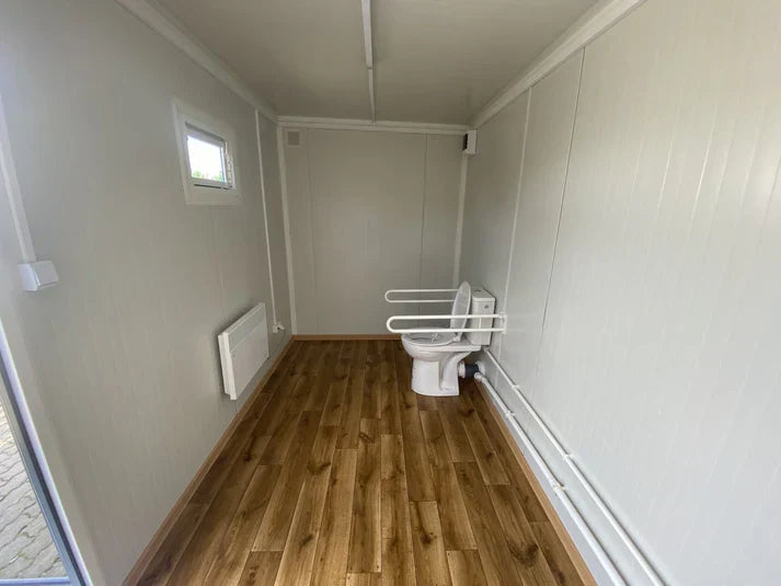 Conteneur de toilettes 4x2 agri-tract